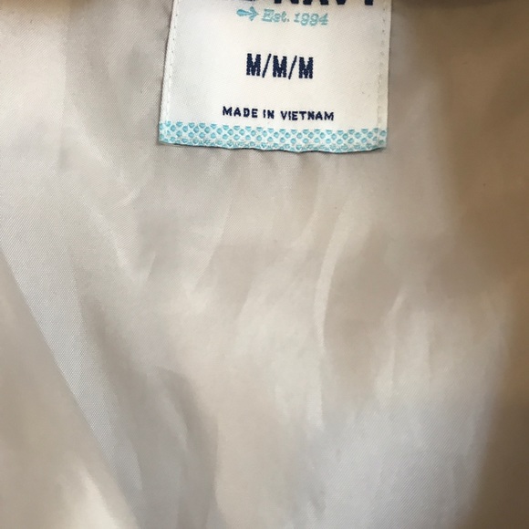 Old Navy Thin Quilted Puffy Vest - Picture 3 of 3